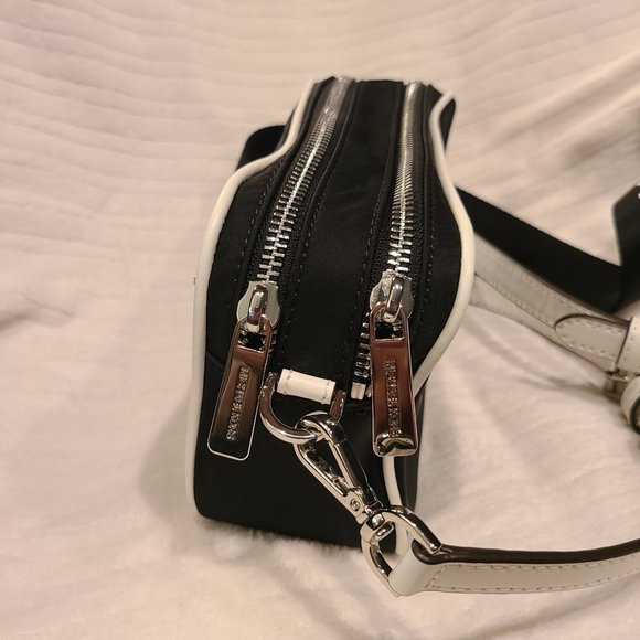 Michael Kors Connie Crossbody Camera Bag - Picture 4 of 12